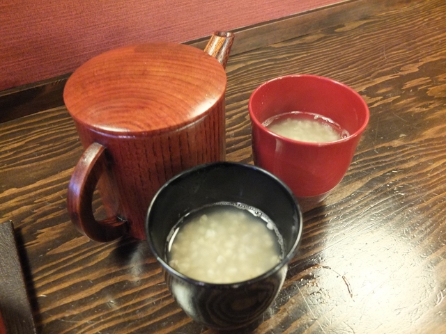 そば湯は栄養たっぷりで体に良い！